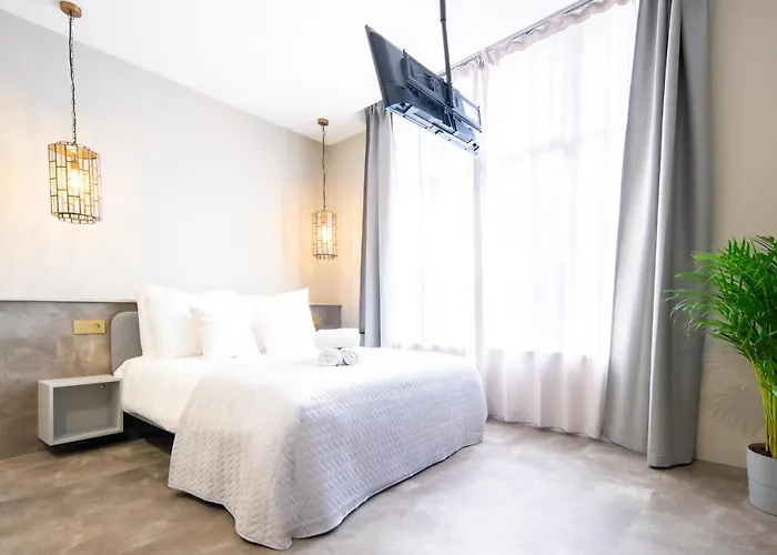 Newly Build Utopia Penthouse 7-minutes From Rotterdam Cs App3 Couette-café Schiedam